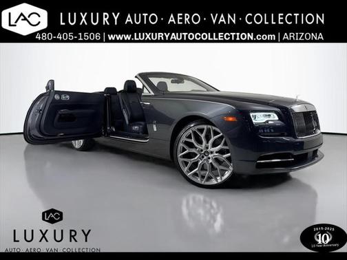 2017 Rolls-Royce Dawn Base