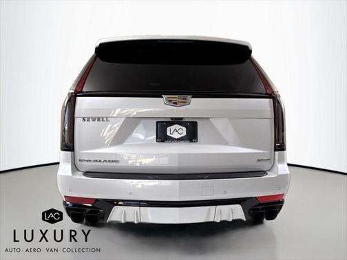 2023 Cadillac Escalade V-Series