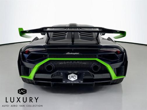 2023 Lamborghini Huracan STO Coupe