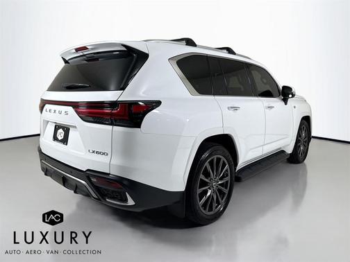 2023 Lexus LX 600 Base