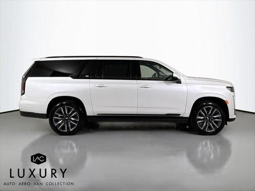2021 Cadillac Escalade ESV Sport
