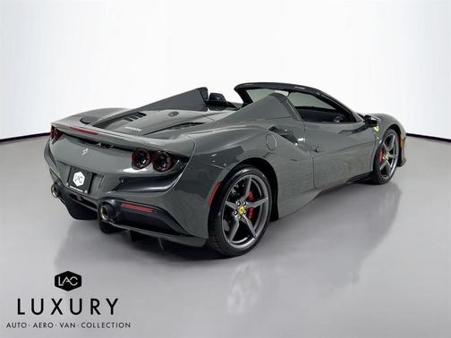 2021 Ferrari F8 Spider 