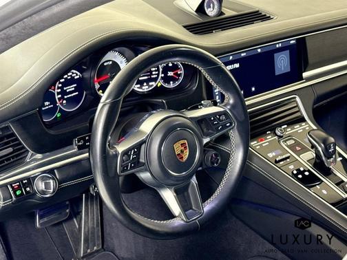 2020 Porsche Panamera GTS