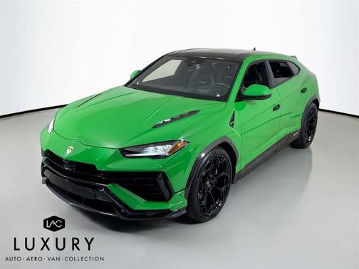 2023 Lamborghini Urus Performante