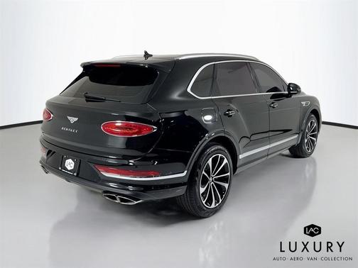 2024 Bentley Bentayga V8