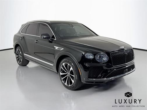 2024 Bentley Bentayga V8