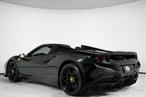 2021 Ferrari F8 Spider Carbon Interior and Exterior Pkg