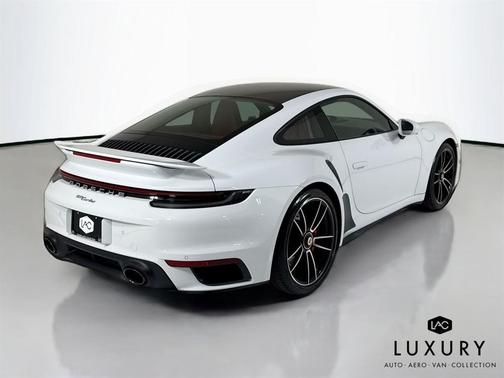 2022 Porsche 911 Turbo