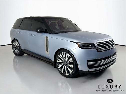 2023 Land Rover Range Rover SV