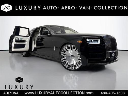 2022 Rolls-Royce Phantom Two Tone