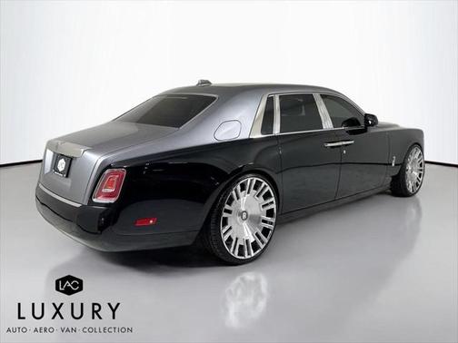 2022 Rolls-Royce Phantom Two Tone