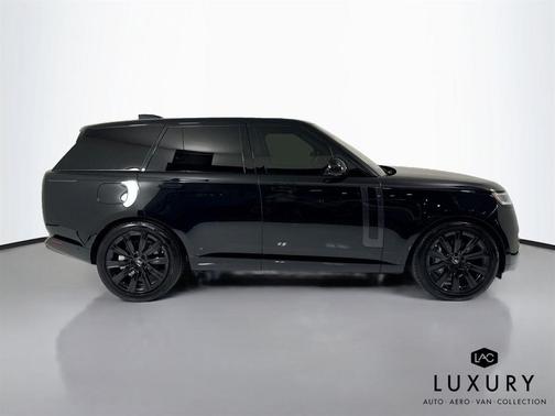2023 Land Rover Range Rover P400 SE