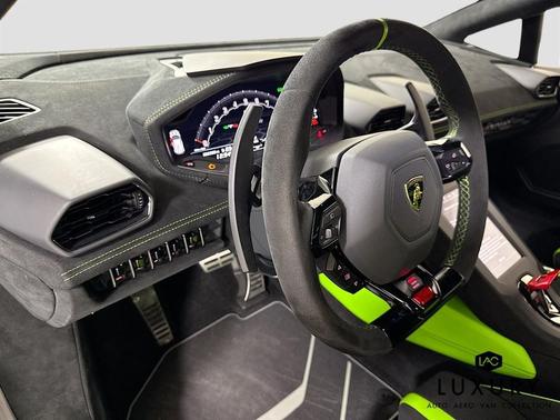 2023 Lamborghini Huracan STO Coupe
