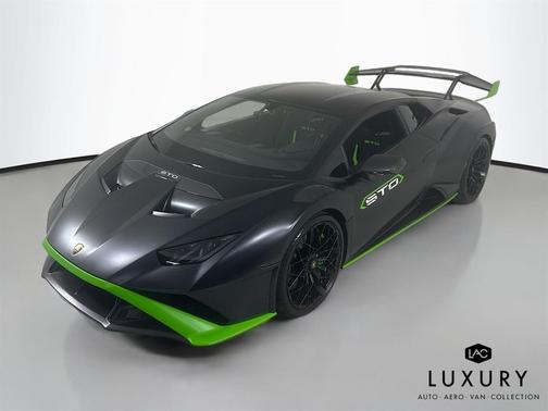 2023 Lamborghini Huracan STO Coupe
