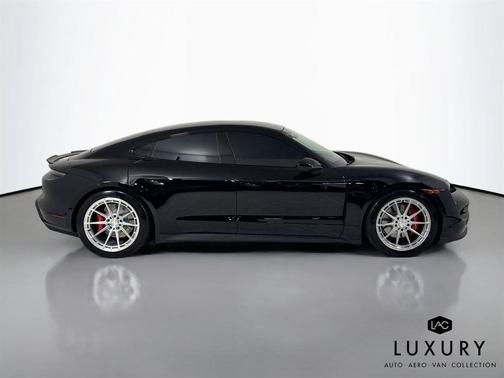 2020 Porsche Taycan 4S