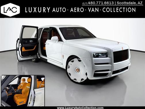 Arctic White 2021 Rolls-Royce Cullinan Sport Utility