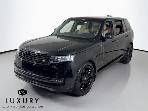 2025 Land Rover Range Rover P530 SE 7 Seat