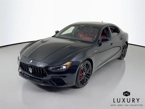 2022 Maserati Ghibli Trofeo