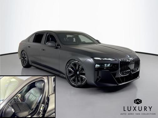 2025 BMW 760 xDrive