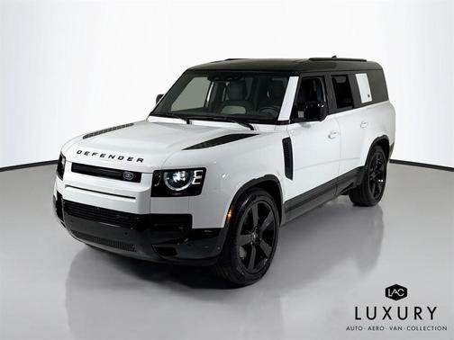 2023 Land Rover Defender 130 X-Dynamic SE