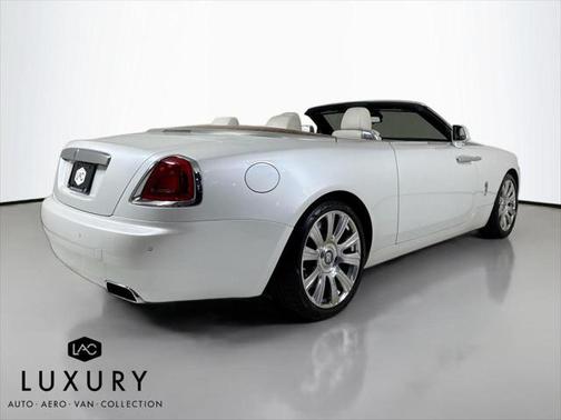2016 Rolls-Royce Dawn 2dr Convertible
