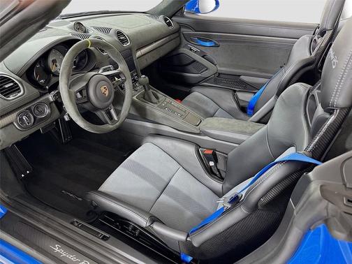 2024 Porsche 718 Spyder RS