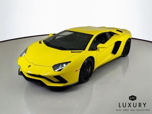 2018 Lamborghini Aventador S LP740-4S