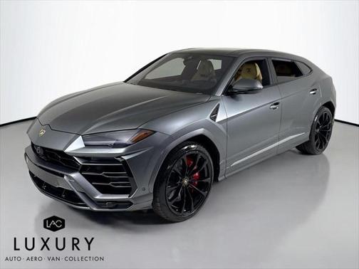2019 Lamborghini Urus AWD