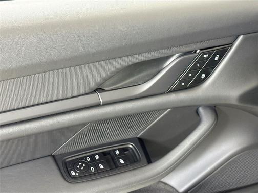 2023 Porsche Taycan 4S