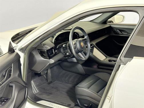 2023 Porsche Taycan 4S