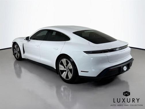 2023 Porsche Taycan 4S