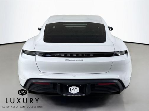 2023 Porsche Taycan 4S