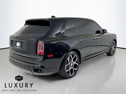 2023 Rolls-Royce Cullinan Black Badge