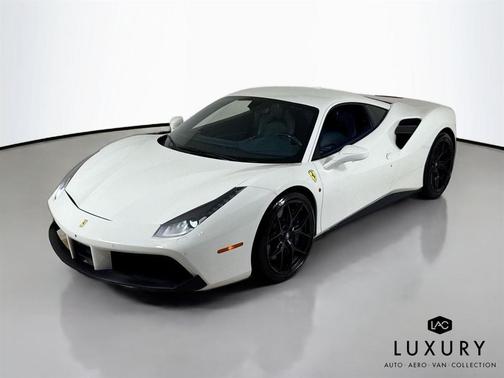 2016 Ferrari 488 GTB Carbon Interior * Parking Sensors * Daytona's