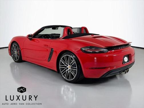 2024 Porsche 718 Boxster S