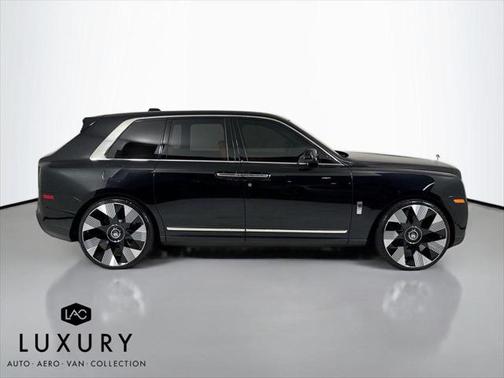 2023 Rolls-Royce Cullinan One Owner * ONLY 250 Miles Like New
