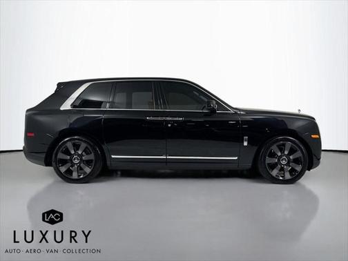 2023 Rolls-Royce Cullinan One Owner * ONLY 250 Miles Like New