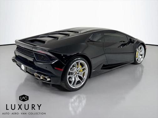 2017 Lamborghini Huracan LP580-2