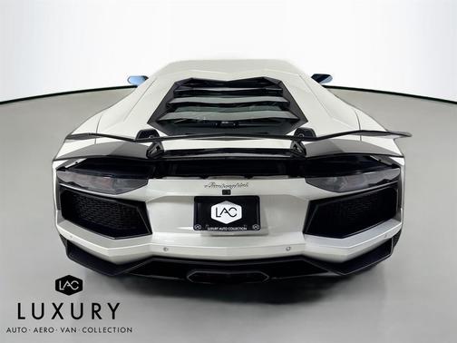 2015 Lamborghini Aventador LP700-4