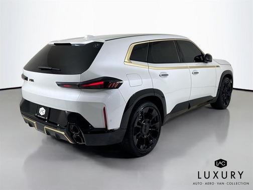 2025 BMW XM New Body * One Owner