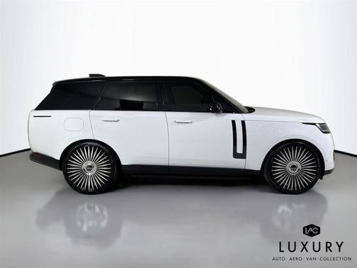 2023 Land Rover Range Rover P400 SE