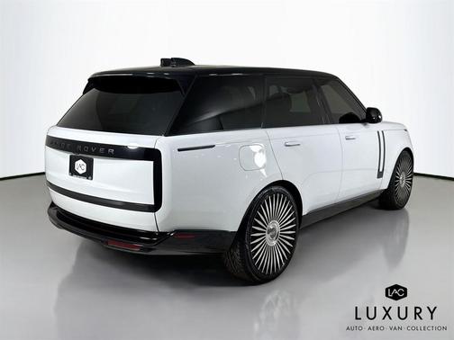 2023 Land Rover Range Rover P400 SE
