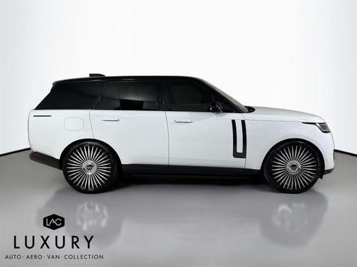 2023 Land Rover Range Rover P400 SE