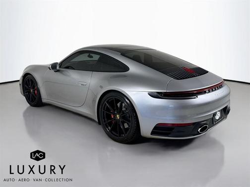 2020 Porsche 911 Carrera S