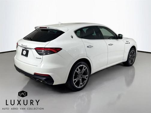 2023 Maserati Levante Modena