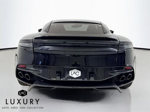 2019 Aston Martin DBS Superleggera