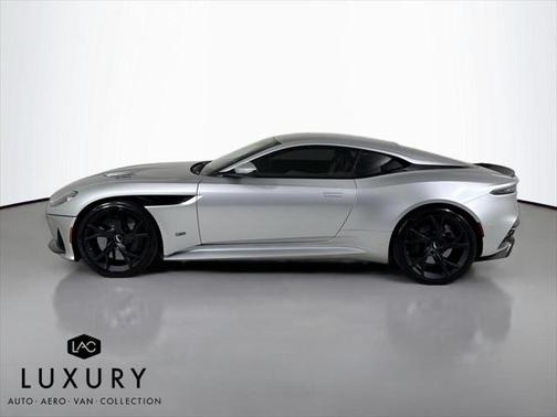 2019 Aston Martin DBS Superleggera