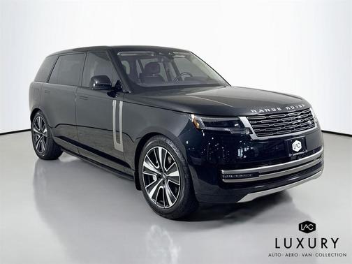 2023 Land Rover Range Rover P530 SE