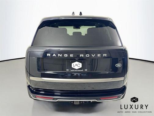 2023 Land Rover Range Rover P530 SE
