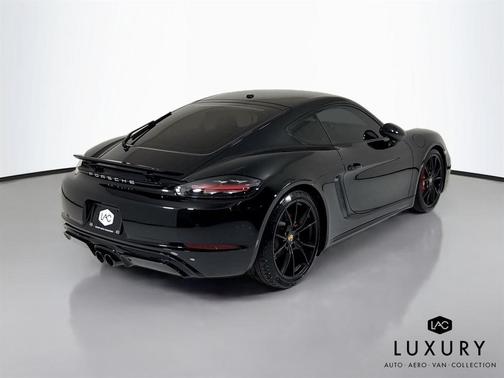 2024 Porsche 718 Cayman S